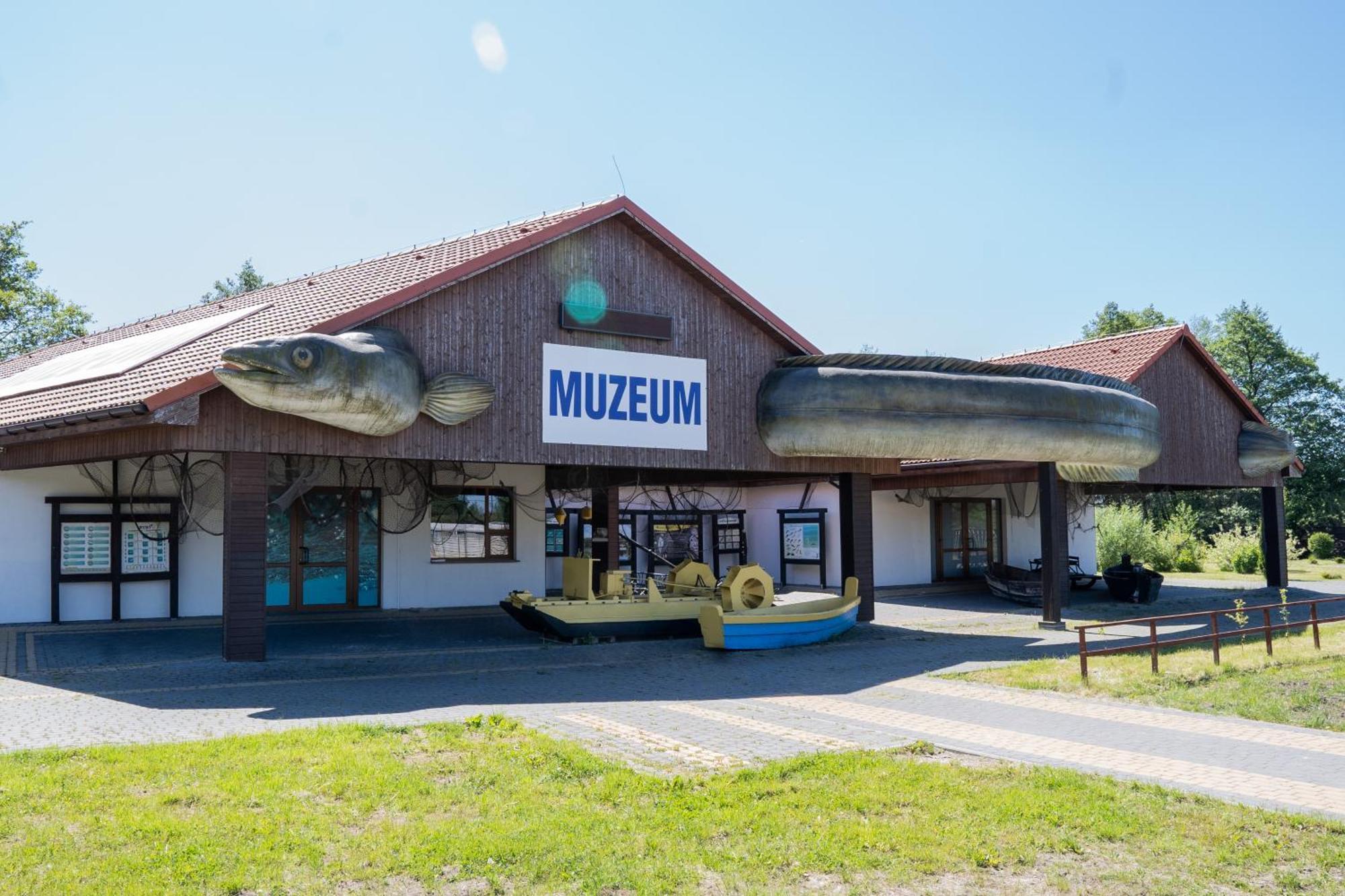 Zajazd W Biskupinie Exterior photo